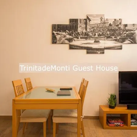Guest house Trinita Dei Monti 4*